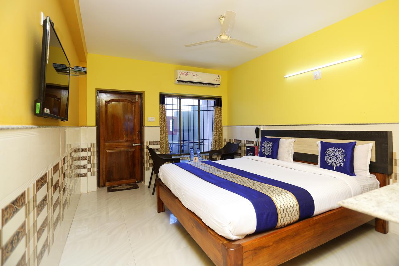 Hotel On Call Puri Laxmi Beach Resort Exterior foto